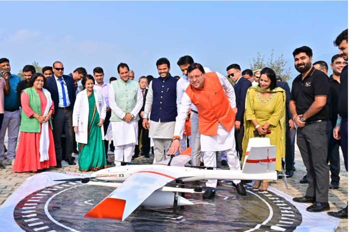 CM पुष्कर सिंह धामी ने कहा 108 की तर्ज पर चलेगी हेली एम्बुलेंस सेवा