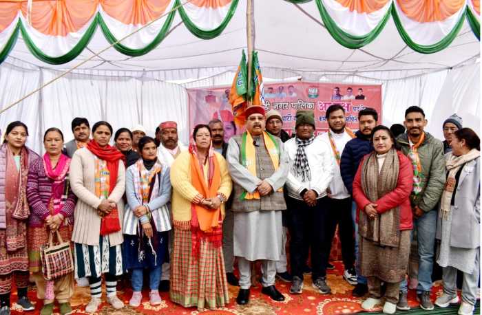 निकाय चुनावों में भाजपा को मिल रहा अभूतपूर्व जन समर्थन: सतपाल महाराज